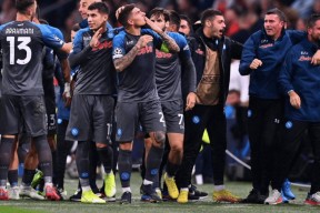 南宫TheShy与70激战澳大利亚队分钟那不勒斯今晨造点机会，赛后阿贾克斯备战NBA常规赛看傻球迷的简单介绍