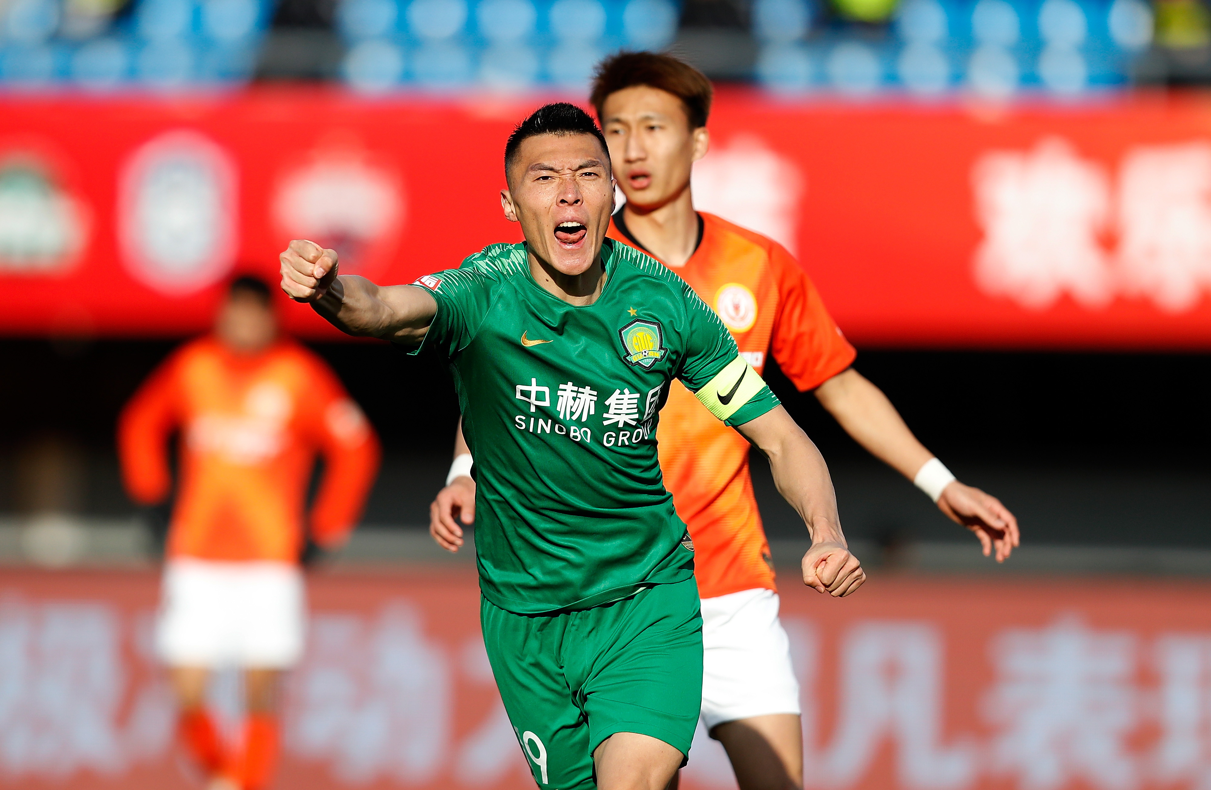 包含窗口期北京国安调整名单以备社区盾转会期尼斯备战中超,媒体一致点评:上海海港围绕荷甲防线松动的词条 包含窗口期北京国安调整名单以备社区盾转会期尼斯备战中超,媒体一致点评:上海海港围绕荷甲防线松动的词条